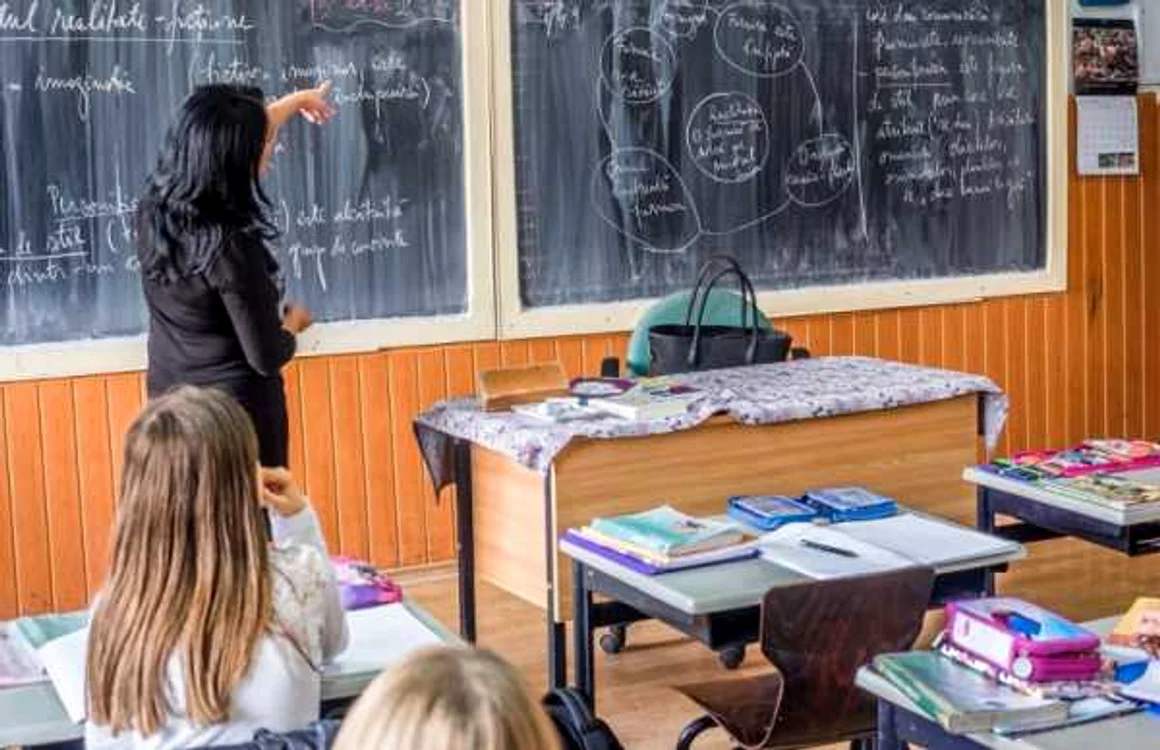 Tinerii bine pregătiți ocolesc catedrele Foto: Arhivă