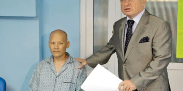 Bărbatul care trăieşte cu  cinci rinichi