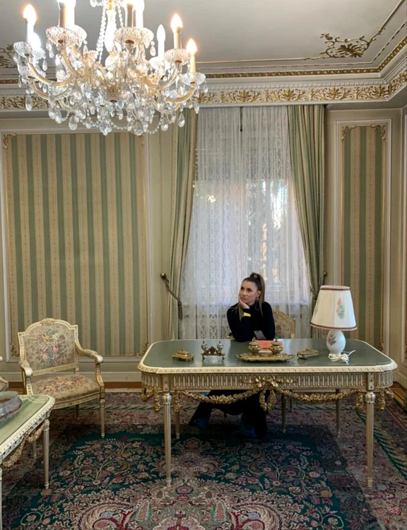 Mama sa a fost Svetlana Alliuyeva, singura fiică a despotului 