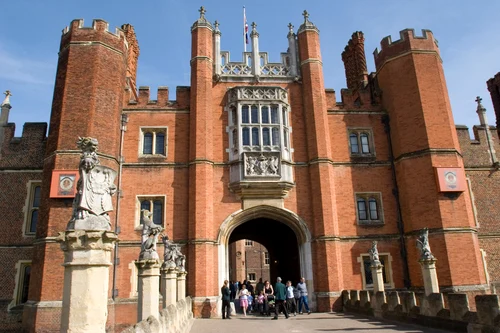 Hampton Court Palace