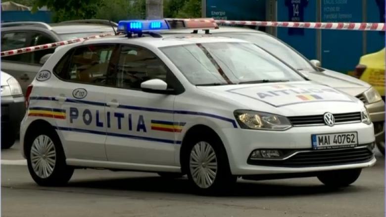 Corpul unui om a fost descoperit într-un canal din Mangalia. Poliția investighează. Corpul unui om a fost descoperit într-un canal din Mangalia. Poliția investighează.