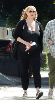 elizabeth profimedia 0676329633 jpg