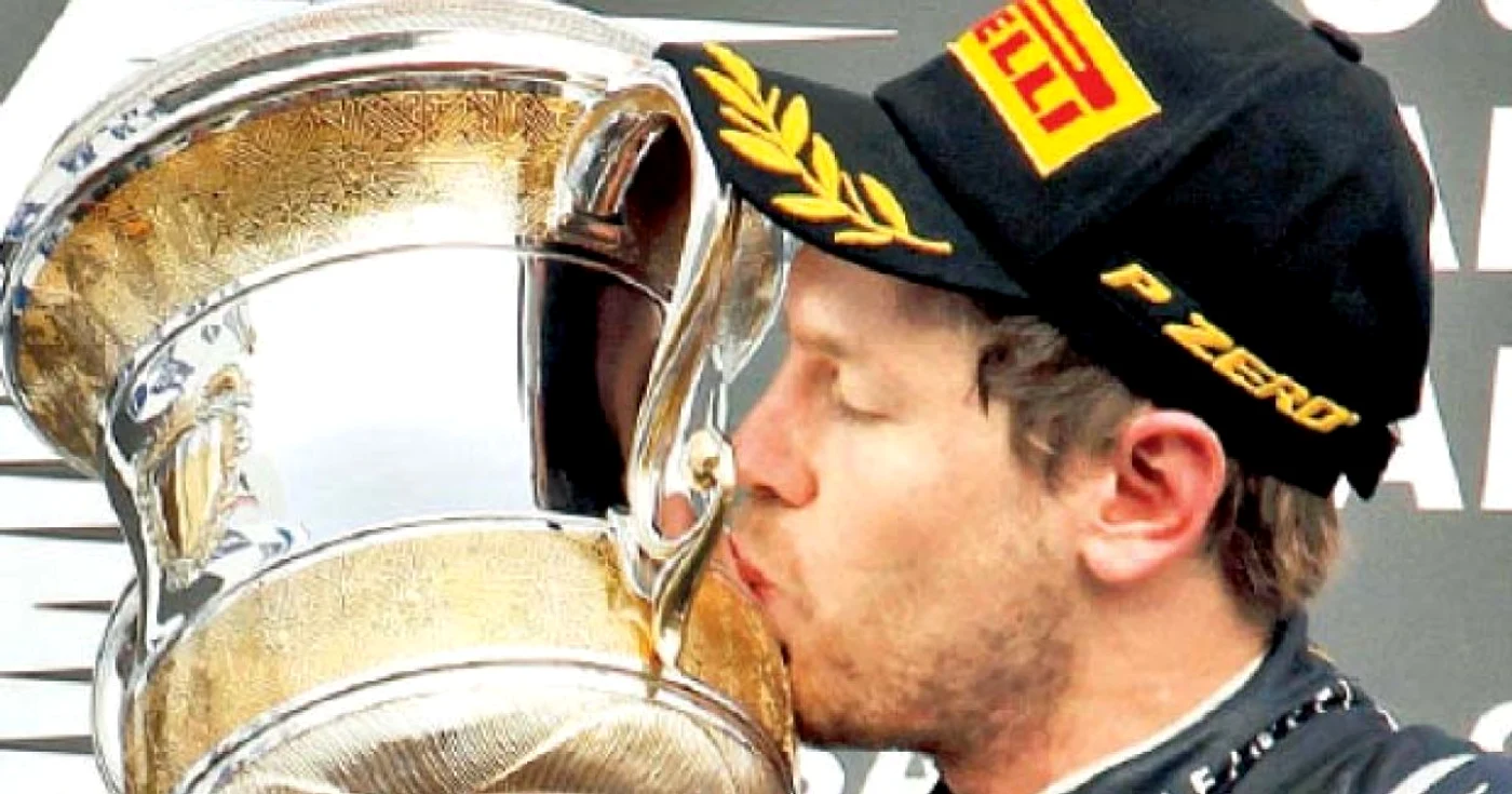 Sebastian Vettel a obţinut în Bahrain prima victorie din acest an în Formula 1