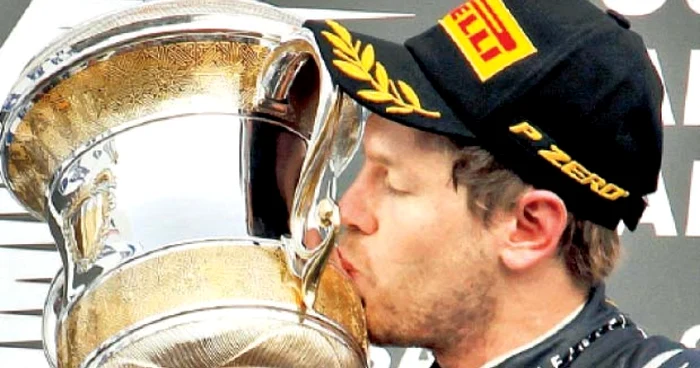 Sebastian Vettel a obţinut în Bahrain prima victorie din acest an în Formula 1