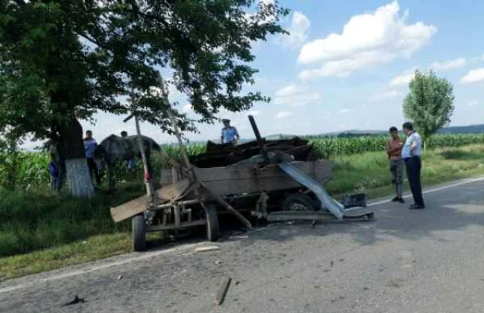 Atelejele, o continuă cauză de accidente rutiere grave pe drumurile Neamţului. FOTO: ISU Neamţ