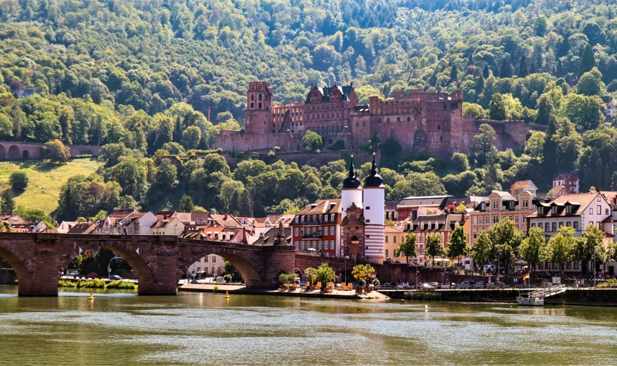 Heidelberg este una dintre cele mai căutate destinaţii turistice ale Germaniei FOTO Alexandra Cheroiu