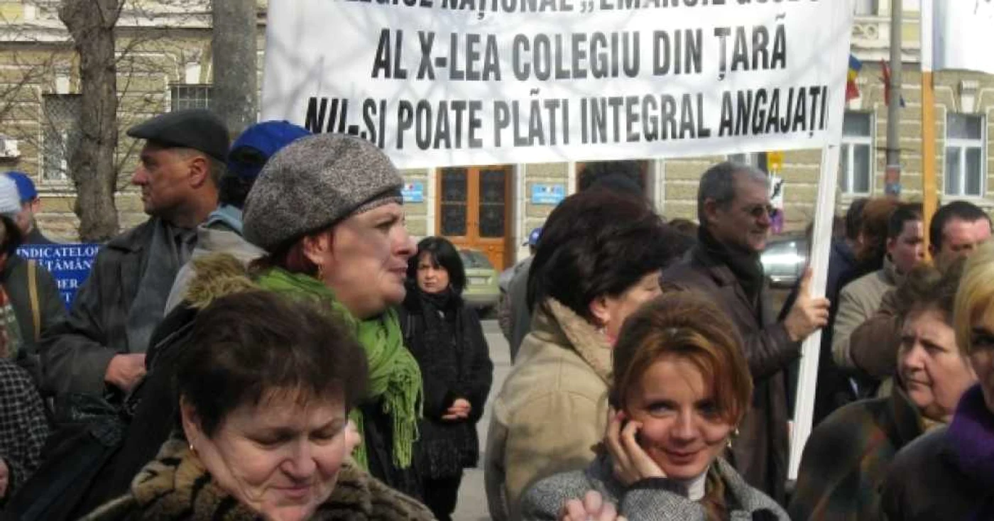 Protestul profesorilor și îngrijitorilor din Oradea