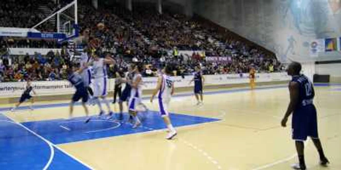 Sala "Constantin Jude" se va umple cu siguranţă la Final Four. FOTO: Ştefan Both