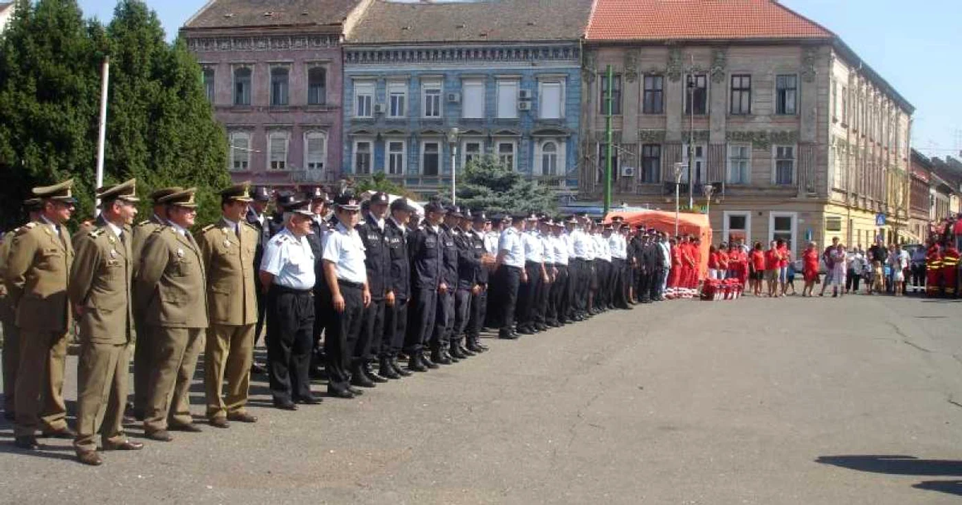 De 1 Decembrie vor avea loc parade militare