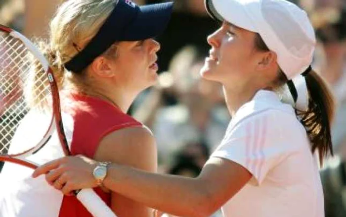 TENIS: Justine Henin a felicitat-o pe Kim Clijsters