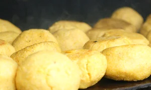 bulz cu branza de oaie jpeg