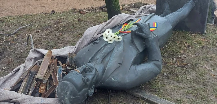 Statuia marelui om politic FOTO Casa memorială Iuliu Maniu 