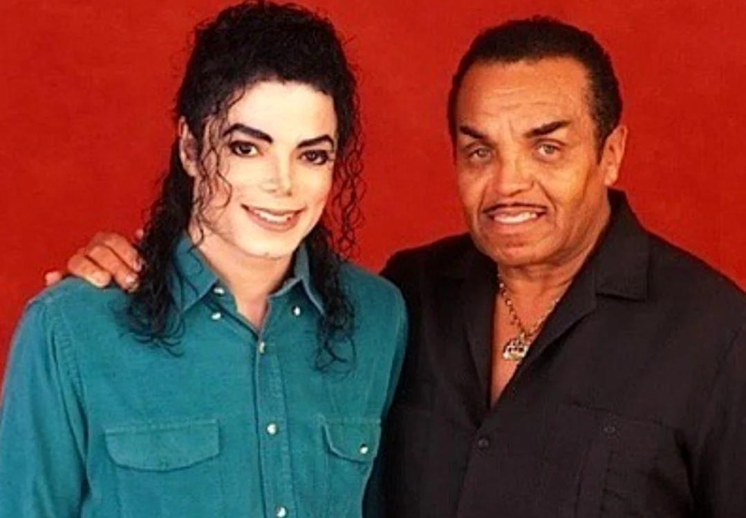 Michael Jackson: "Vomitam când se apropia de mine..."clickpentrufemei.ro