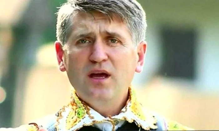 1 pomohaci jpg jpeg
