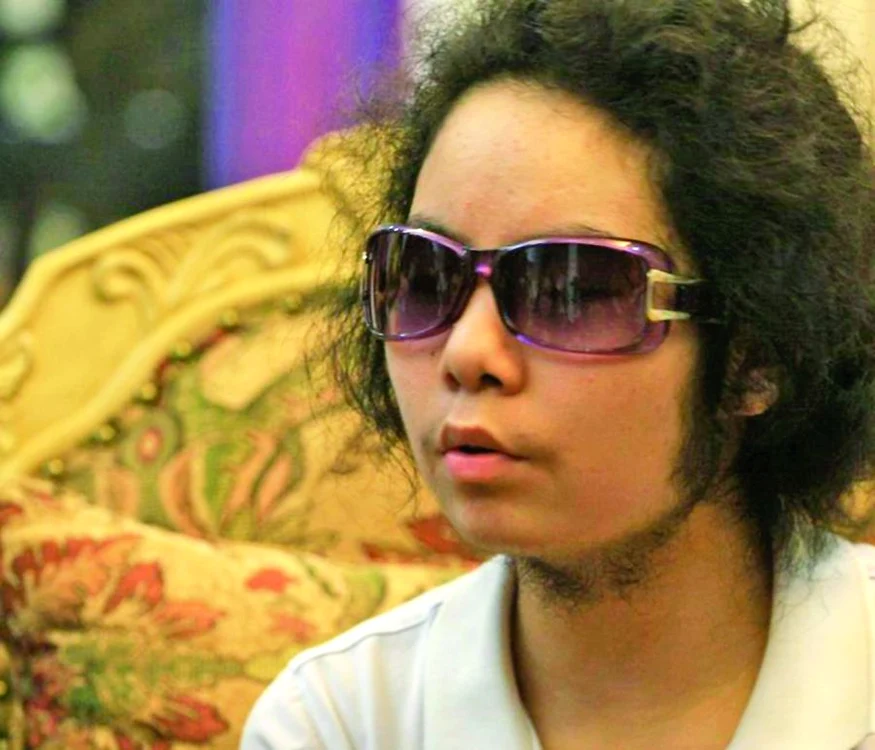 
    Zhang Pen  