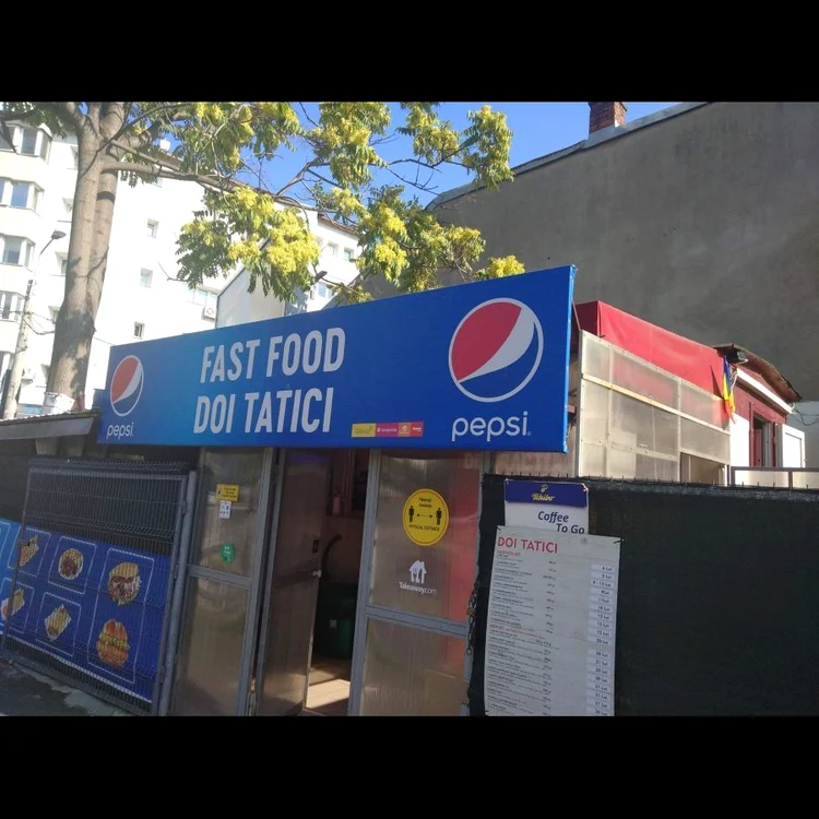 Cu ochii n 3,14 jpeg