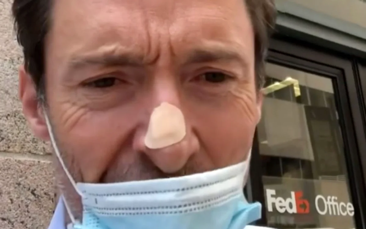 
    Hugh Jackman a fost diagnosticat din nou cu cancer de piele. Este a șasea oară când trece prin acest coșmarSursa foto: Adevărul  
