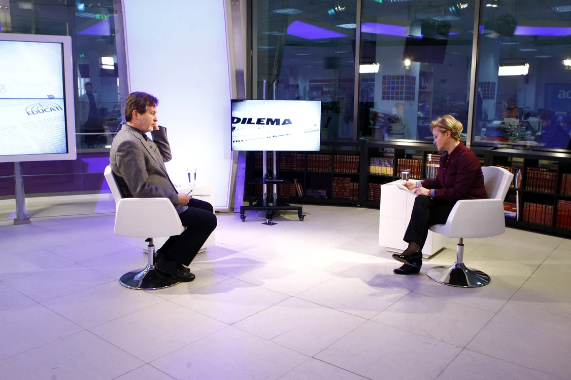 „O iei de la capăt Nu mai renunţi“ – interviu cu Mona NICOLICI jpeg