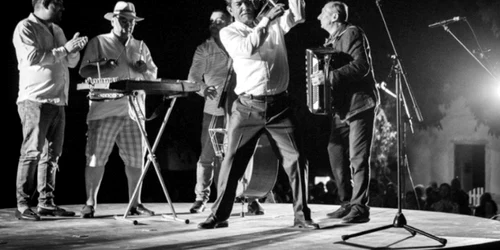 Taraful Caliu - Clejani Giurgiu Sursa Facebook Taraf de Caliu