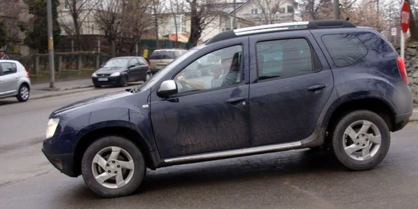 Fotografii cu Duster-ul pe străzile Piteştiului