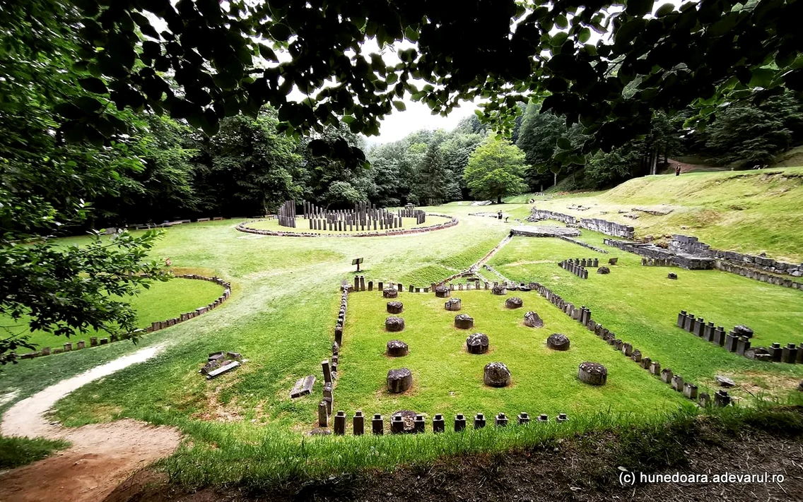 Sarmizegetusa regia Foto Daniel Guță 2 jpg