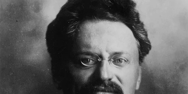 Leon Trotsky (3x4 cropped) jpg
