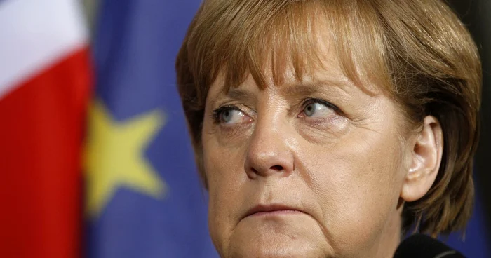 Angela Merkel se confruntă cu nemulţumirea cetăţenilor faţă de fondurile alocate pentru salvarea euro