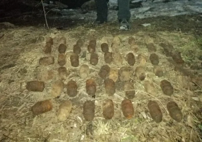 
    Elementele de muniţie au fost descoperite întâmplătorSursă foto: ISU Harghita  