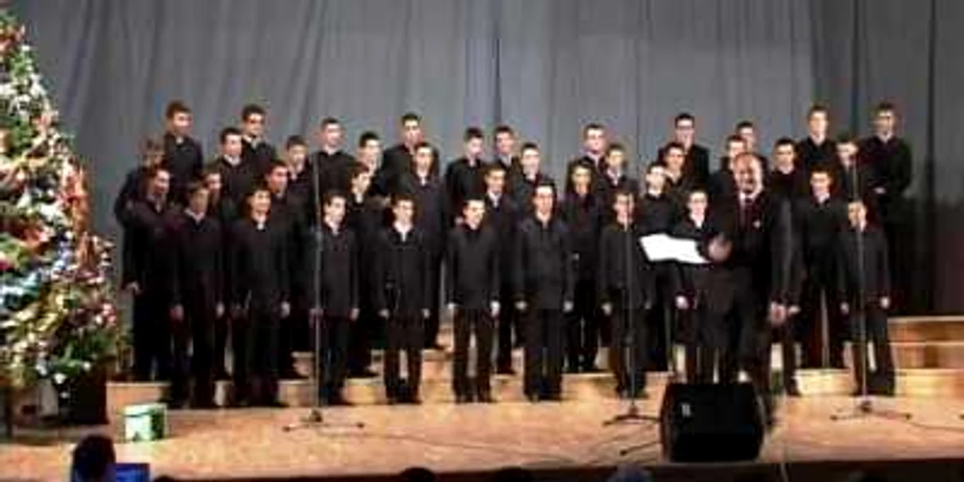 Concert extraordinar de colinde tradiţionale la Târgovişte