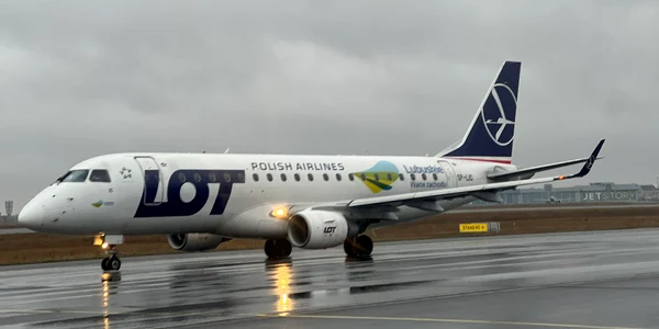 aeroport polonia jpg