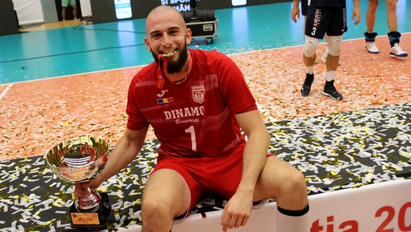 Bela Bartha a cucerit Supercupa României în urmă cu 5 săptămâni (FOTO: Facebook/ FR Volei)