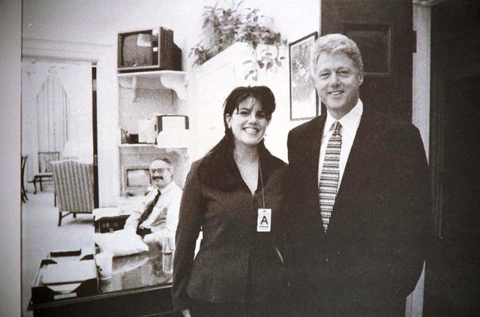 Monica şi Bill Clinton au stârnit o adevărată furtună cu relaţia lor (Foto: Profimedia)