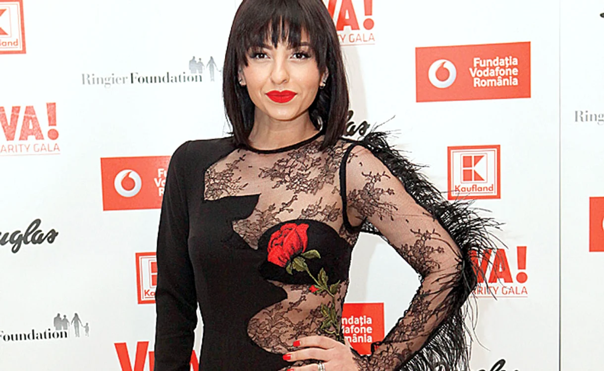 
    Rocsana  Marcu, rochie  de 219 lei  