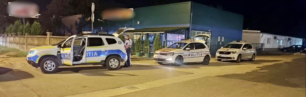 Sentință exemplară în cazul unui șofer care a dat intenționat cu mașina de lux peste mai mulți polițiști