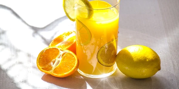 Vitamina C