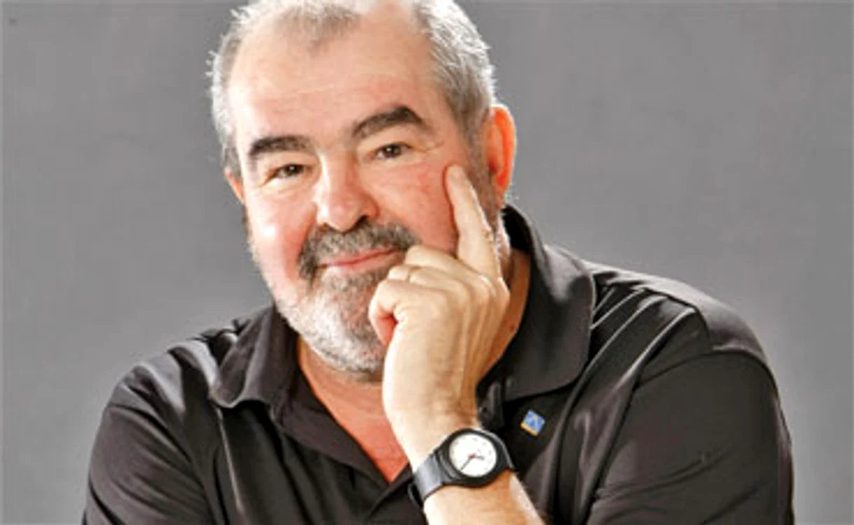 
    George Stanca  