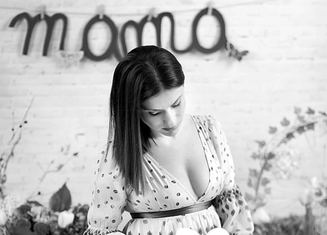 
    Tily Niculae şi-a revenit cu greu după pierderea copiluluifoto: arhiva personală  