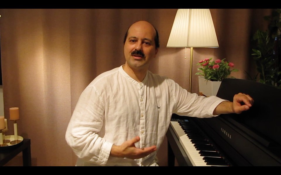 Urmașul faimosului compozitor Iosif Ivanovici revine la Timișoara. Andrei Ivanovich are concert la Sinagoga din Cetate VIDEO
