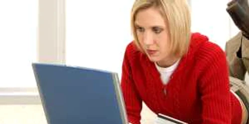 Blondele câştigă mai bine