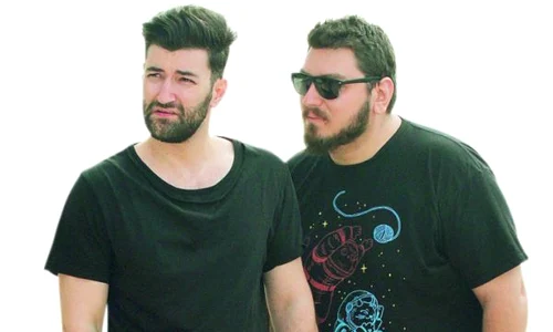 Smiley şi Micutzu sunt la "Neam legat", la Prima TV jpeg