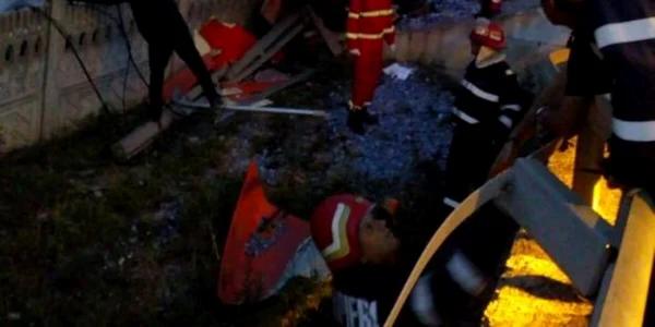 Accidentul a avut loc în localitatea doljeană Brădeşti