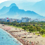 Antalya - una dintre destinațiile preferate de români pentru vacanța de Paște 2025 Foto Daily Sabah