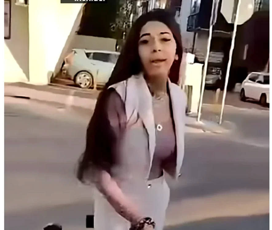 Tânăra agresoare a fost sancționată contravențional FOTO captură video YouTube @lucianpopaoficial