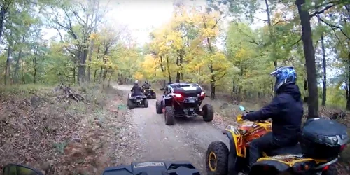 Plimbări cu ATV-ul, lângă Târgoviște. Captură video SYL / Youtube