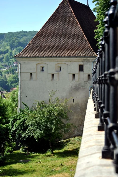 Turnul Fierarilor din Sighişoara întruchipează unul din cele mai frumoase locuri din Judeţul Mureş.