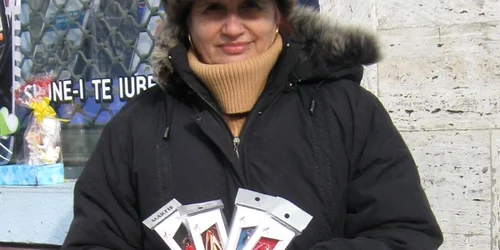 Ana Vasile a început să facă mărţişoare când a ieşit la pensie
