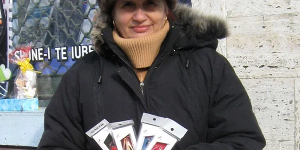 Ana Vasile a început să facă mărţişoare când a ieşit la pensie