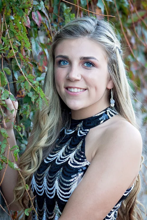 28 10 aparat dentar invizibil 2  jpg