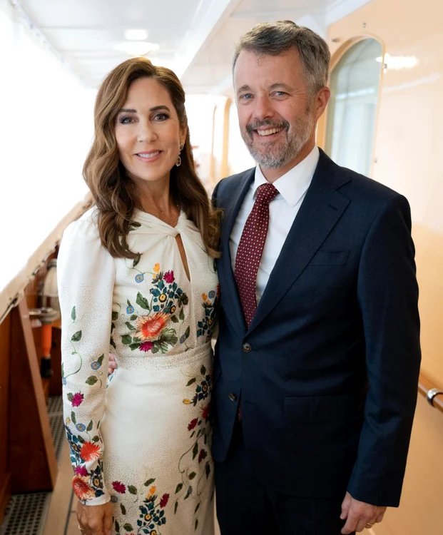 Regele Frederik și Regina Mary Facebook jpg