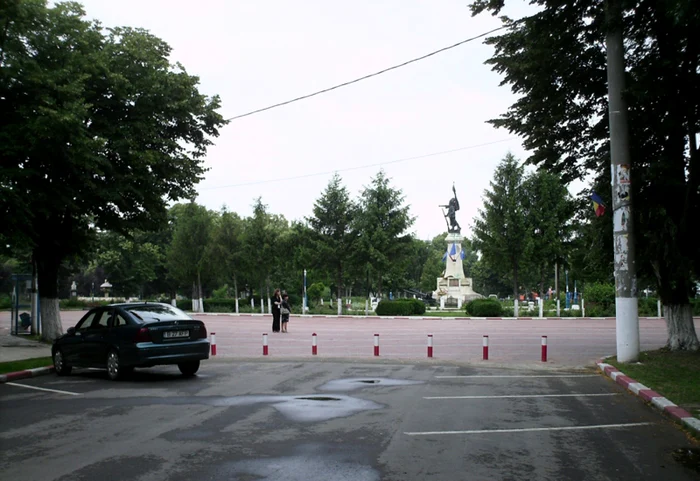 Evenimentul va avea loc în Piaţa Independenţei din centrul oraşului... (FOTO: Mugurel Manea)